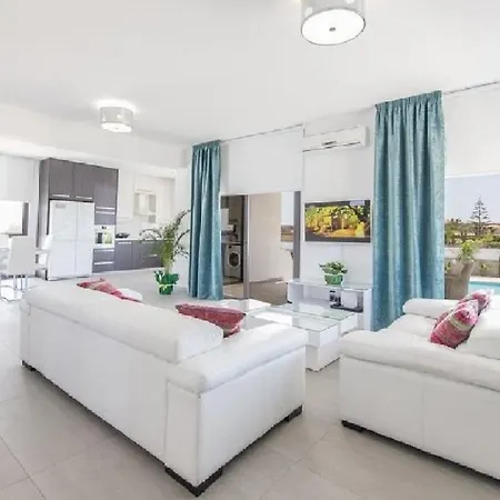 Offers Spectacular Views